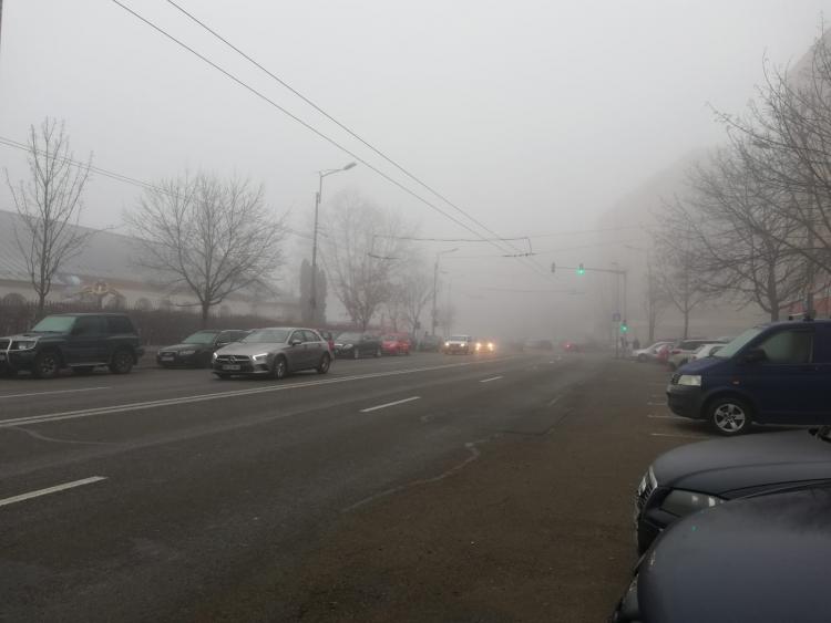 Atenție, șoferi! Cod Galben de ceață în județul Cluj. Vezi care sunt localitățile vizate de avertizarea meteorologilor