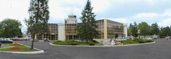 UTI face parkingul si hotelul de la Aeroportul International Cluj