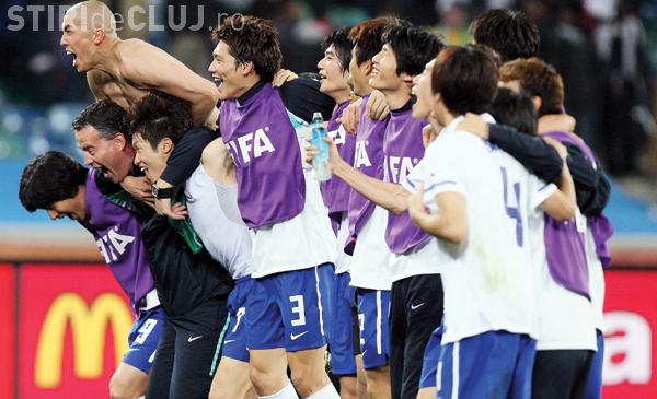 LIVE VIDEO - Uruguay - Coreea de Sud - Optimile CM 2010 2-1 (Suarez, min.8, min. 81,  Chung-Young, min. 69) - VEZI GOLURILE - FINAL