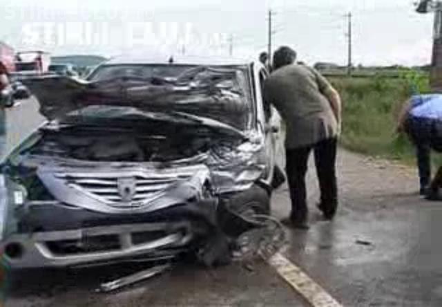 VIDEO - Accident grav la Jucu! Patru persoane ranite si trei masini avariate - UPDATE - Galerie FOTO