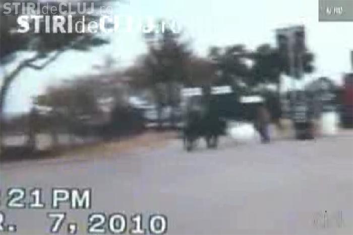 Un taur a "evadat" din arena de rodeo si a creat panica in Huston - VIDEO 