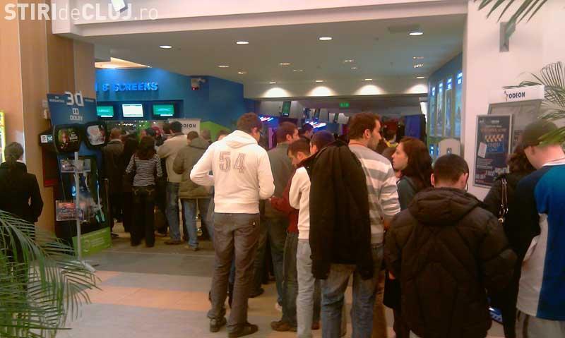 Cinema Odeon si Carrefour se inchid duminica mai repede pentru concertul Iron Maiden