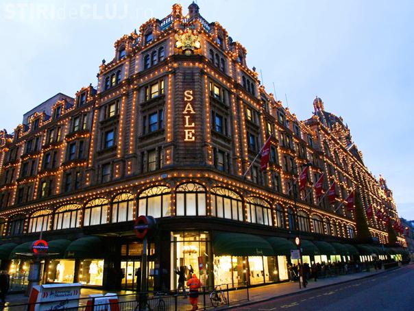 Magazin Harrods din Londra, vandut pentru suma de 1,5 miliarde de lire