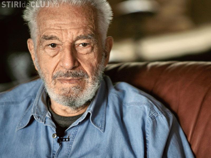 Regizorul Sergiu Nicolaescu, internat la Spitalul Floreasca, dupa ce a cazut pe scari