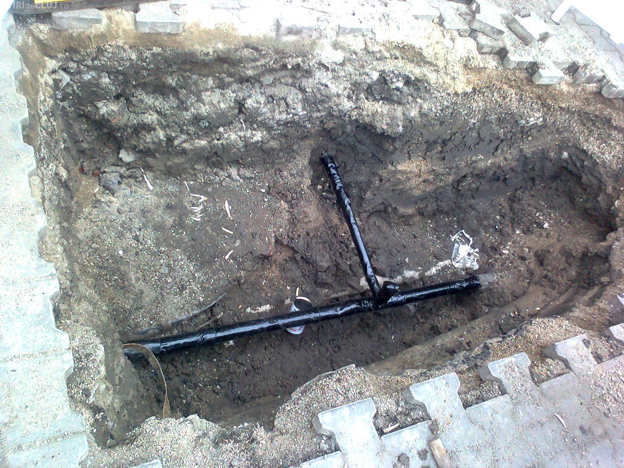 E.ON Gaz lucreaza pe strada Heltai din Cluj Napoca, pentru a schimba conductele
