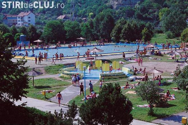 Ancheta la strandul Sun, dupa ce un tanar a fost gasit inconstient in bazinul mare