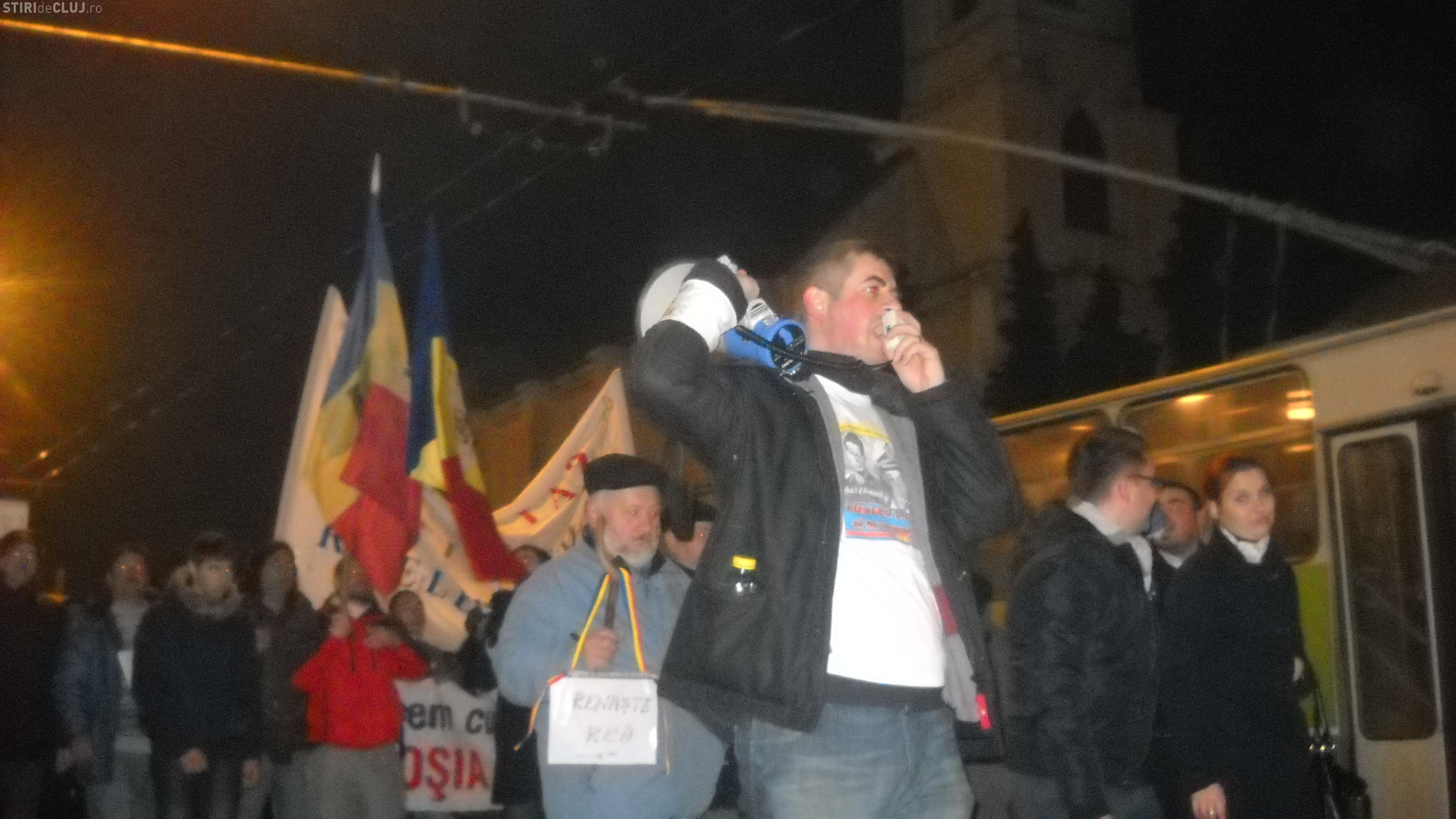Protestele s-au mutat in Marasti: "Haideti cu noi, ca suferiti si voi". Miercuri se duc in Manastur FOTO si VIDEO