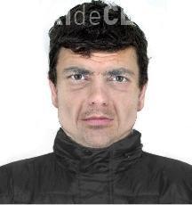 Cautat de politisti