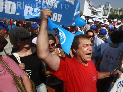 Sindicalistii protesteaza la Cotroceni, iar liderii sunt la un congres in Canada