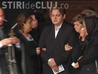 Bebelusul mort in accidentul provocat de Calin Platon a fost inmormantat: Mama astazi implineste 32 de ani."Uitati ce cadou i-a dat domnul Platon&quot
