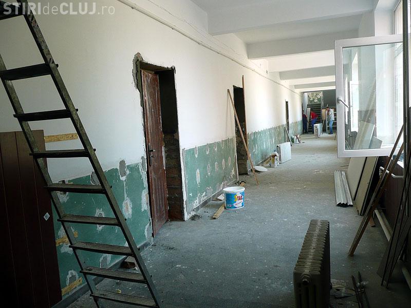 Funeriu, ministrul Educatiei: Elevii vor invata in scoli autorizate, restul vor fi inchise