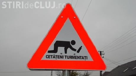 Atentie, pietoni bauti - semnele de circulatie au fost amplasate intr-o comuna din Arad