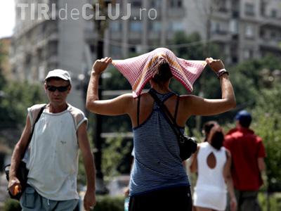 Canicula pune stapanire pe judetul Cluj in acest weekend. Vor fi temperaturi de 35-36 de grade Celsius. Vedeti ce sfaturi au medicii!
