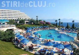 Universal Turism contesta decizia ANAT de excludere a agentiei din Asociatie