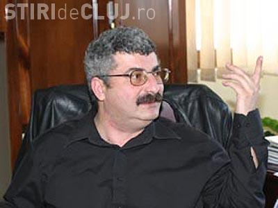 Silviu Prigoana este in doliu din cauza crizei mondiale. Deputatul umbla imbracat numai in negru