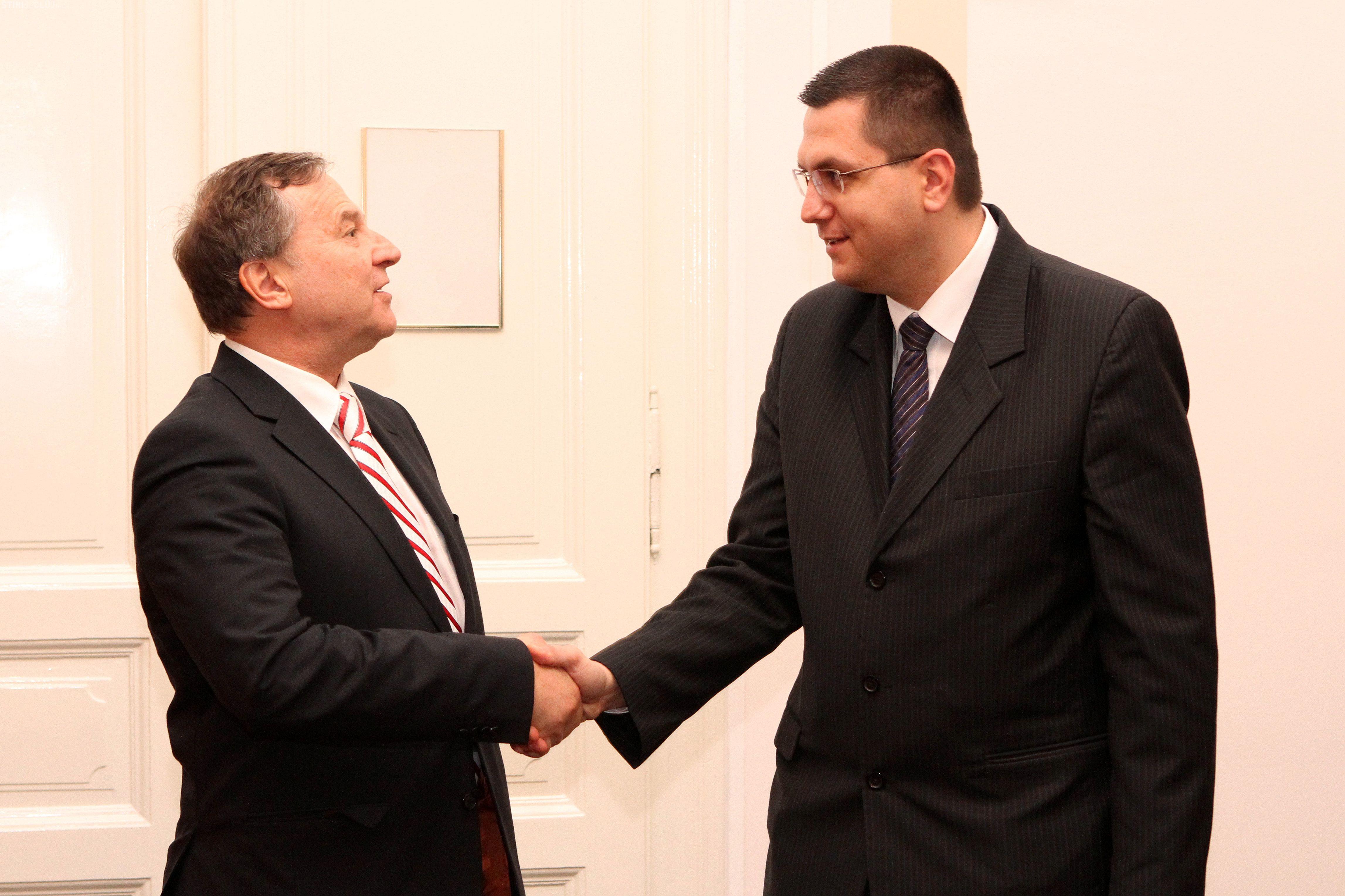 Ambasadorul Austriei in Romania, Michael Schwarzinger, impresionat de cati turisti romani viziteaza Austria