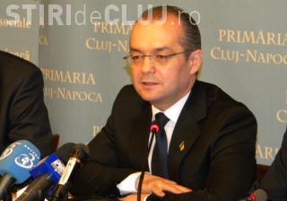 Emil Boc a amanat anuntarea unei posibile candidaturi la Primaria Clujului