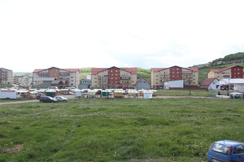 Produs de Cluj a ajuns intre blocuri la Floresti. Oamenii sunt deranjati de galagie FOTO
