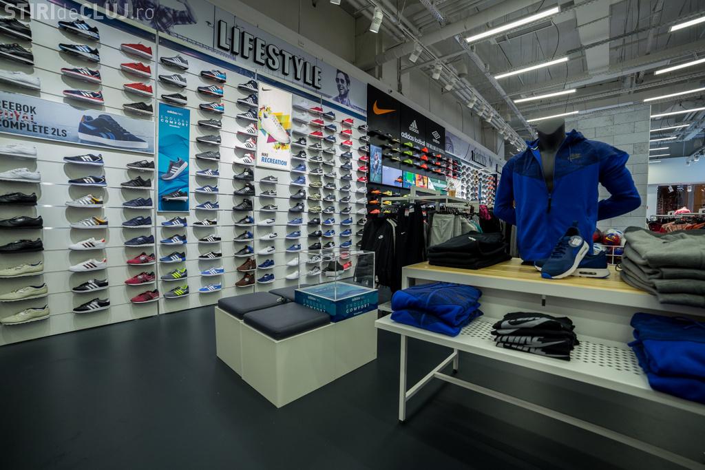exhaust Specialty Night Un nou magazin la Iulius Mall Cluj. Sport Vision și-a deschis prima unitate  din nord-vestul țării - Ştiri de Cluj