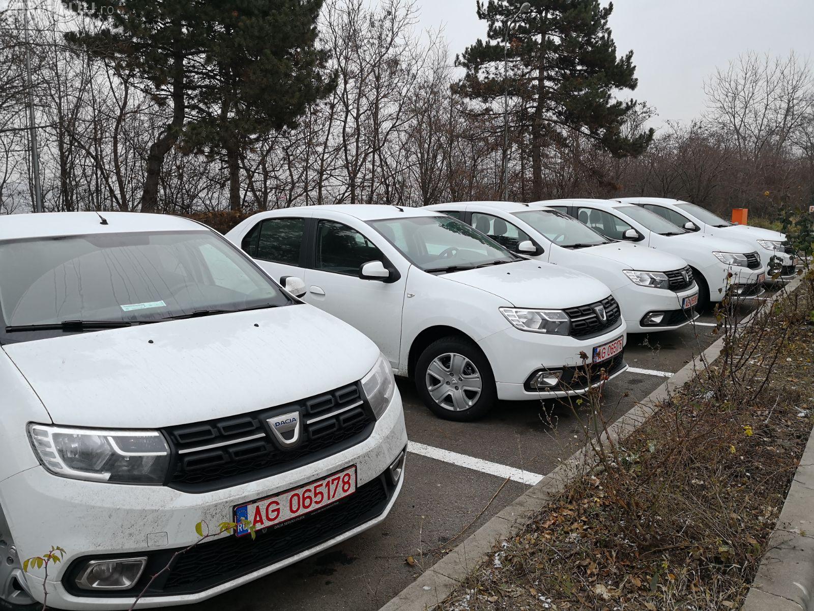 IPJ Cluj a primit zece autospeciale Dacia Logan, pentru a fi folosite