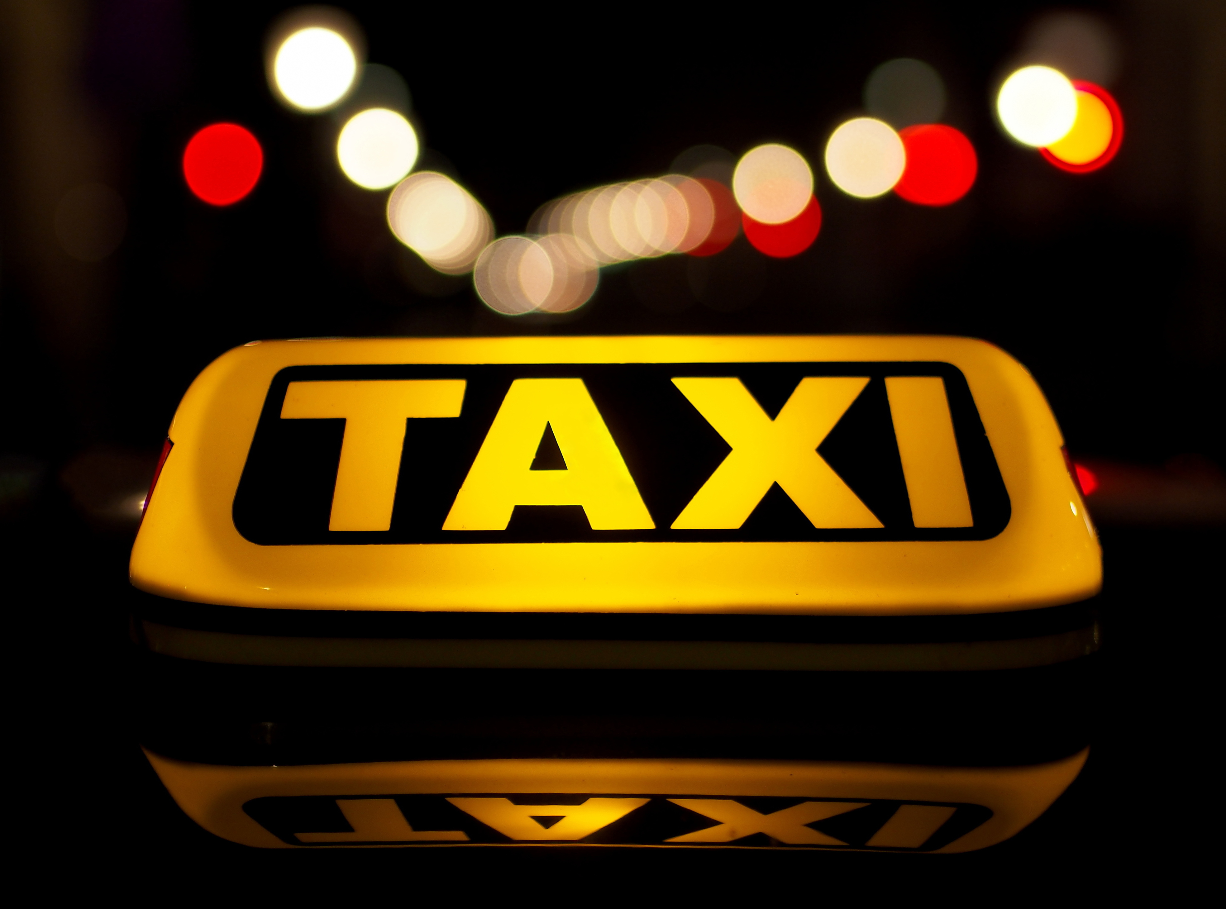 Boc Propune O Nouă Afacere 200 De Licențe De Taxi Pentru Băieții