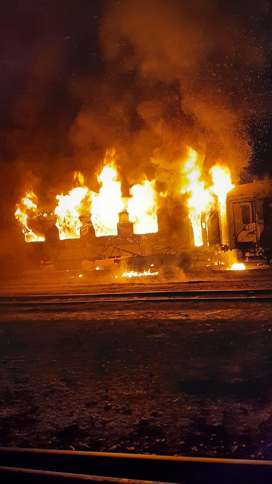 WhatsApp Image 2020-01-26 at 21.45.01.jpeg