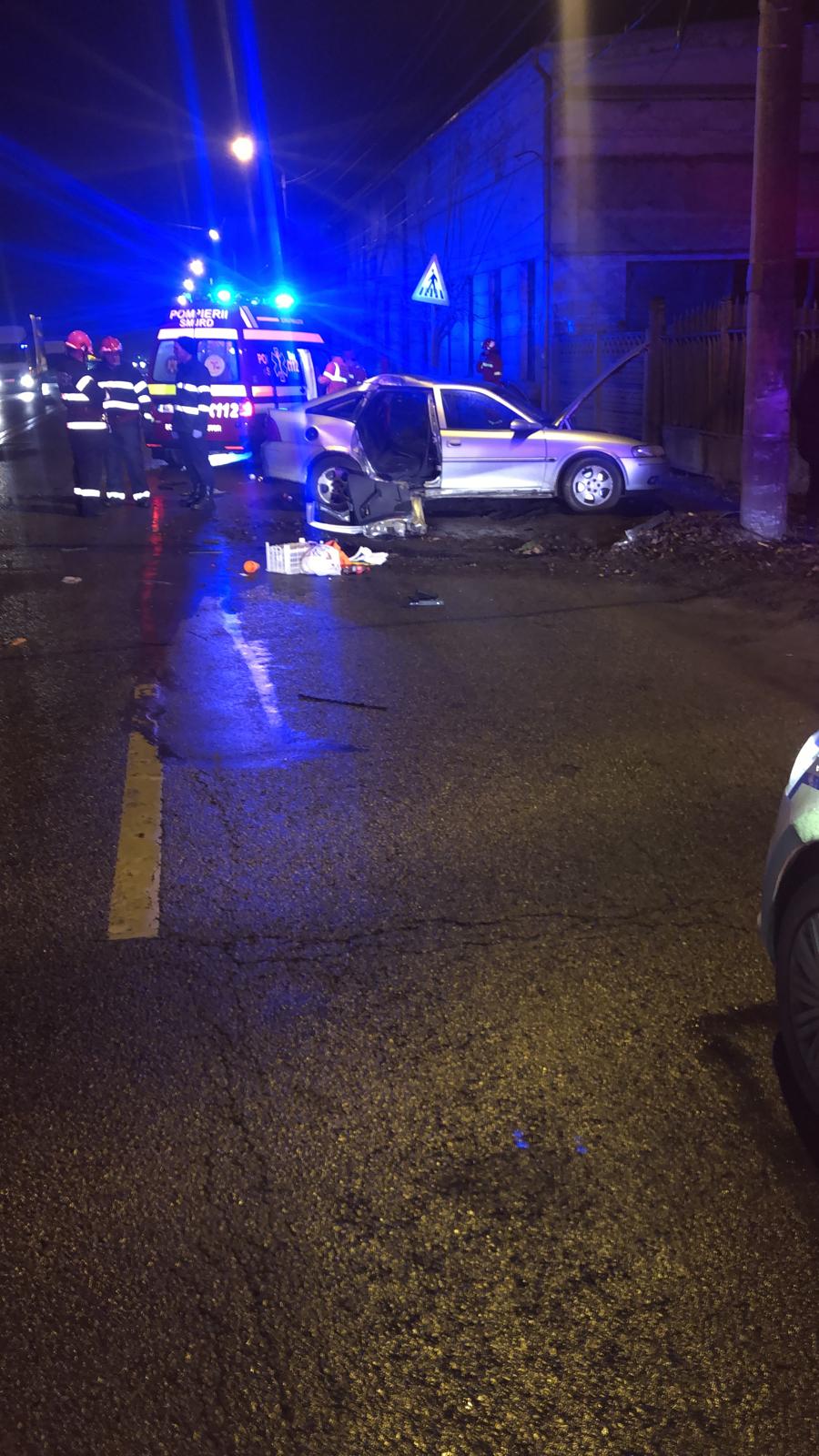 Accident Cu Patru Victime La Dej Un È™ofer S A Izbit Cu MaÈ™ina De Stalp Foto Stiri De Cluj