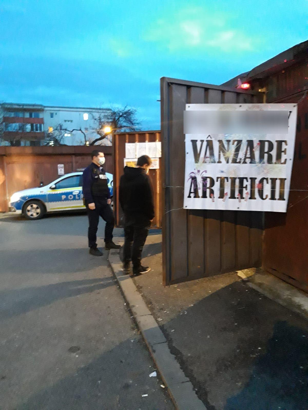 politisti municipiu - articole pirotehnice 2.jpg