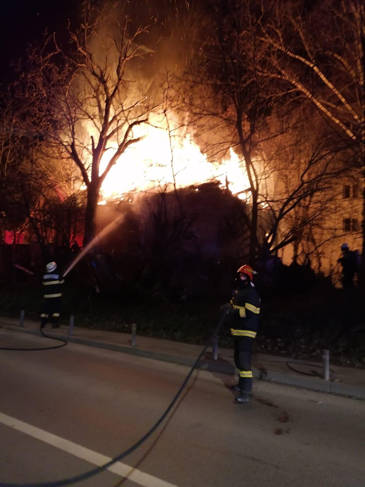 WhatsApp Image 2021-02-05 at 06.34.39.jpeg