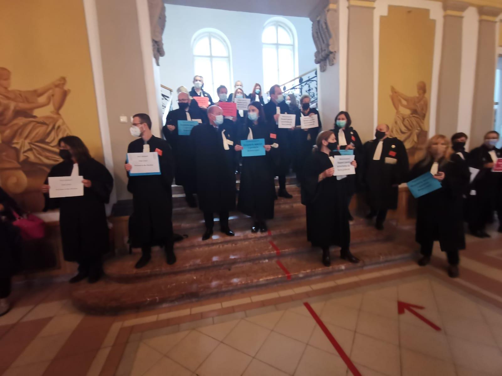 WhatsApp Image 2021-04-14 at 12.10.40.jpeg