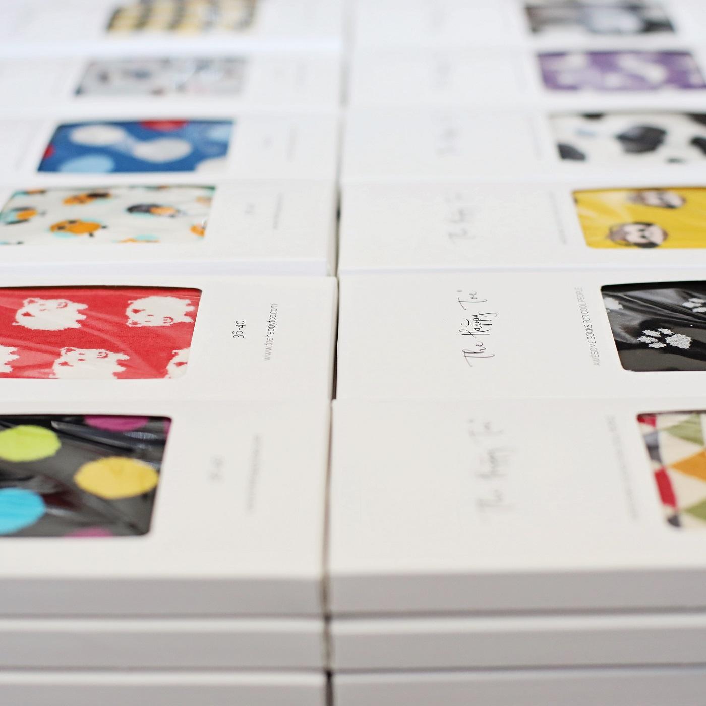 The Happy Toe etichete sosete.jpg