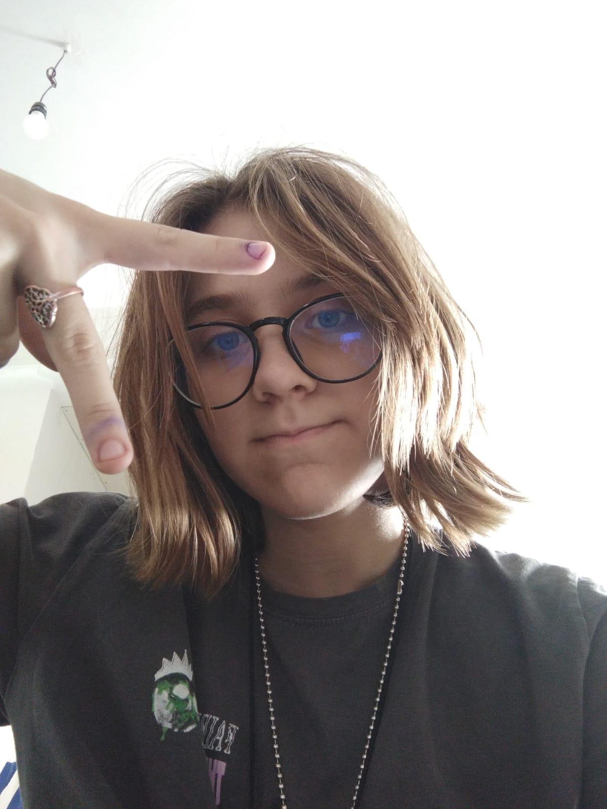 RUSU ANGELINA 2 (2).jpeg