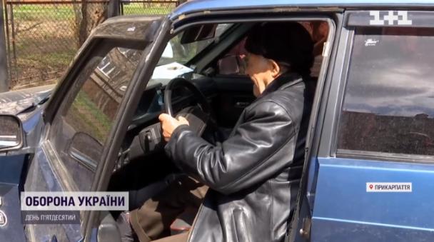 valentin rusia in masina.png