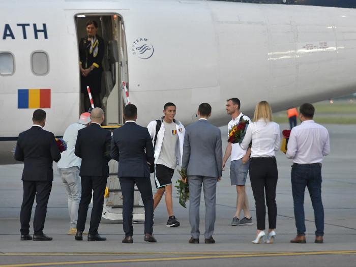 popovici david pe aeroport.jpg