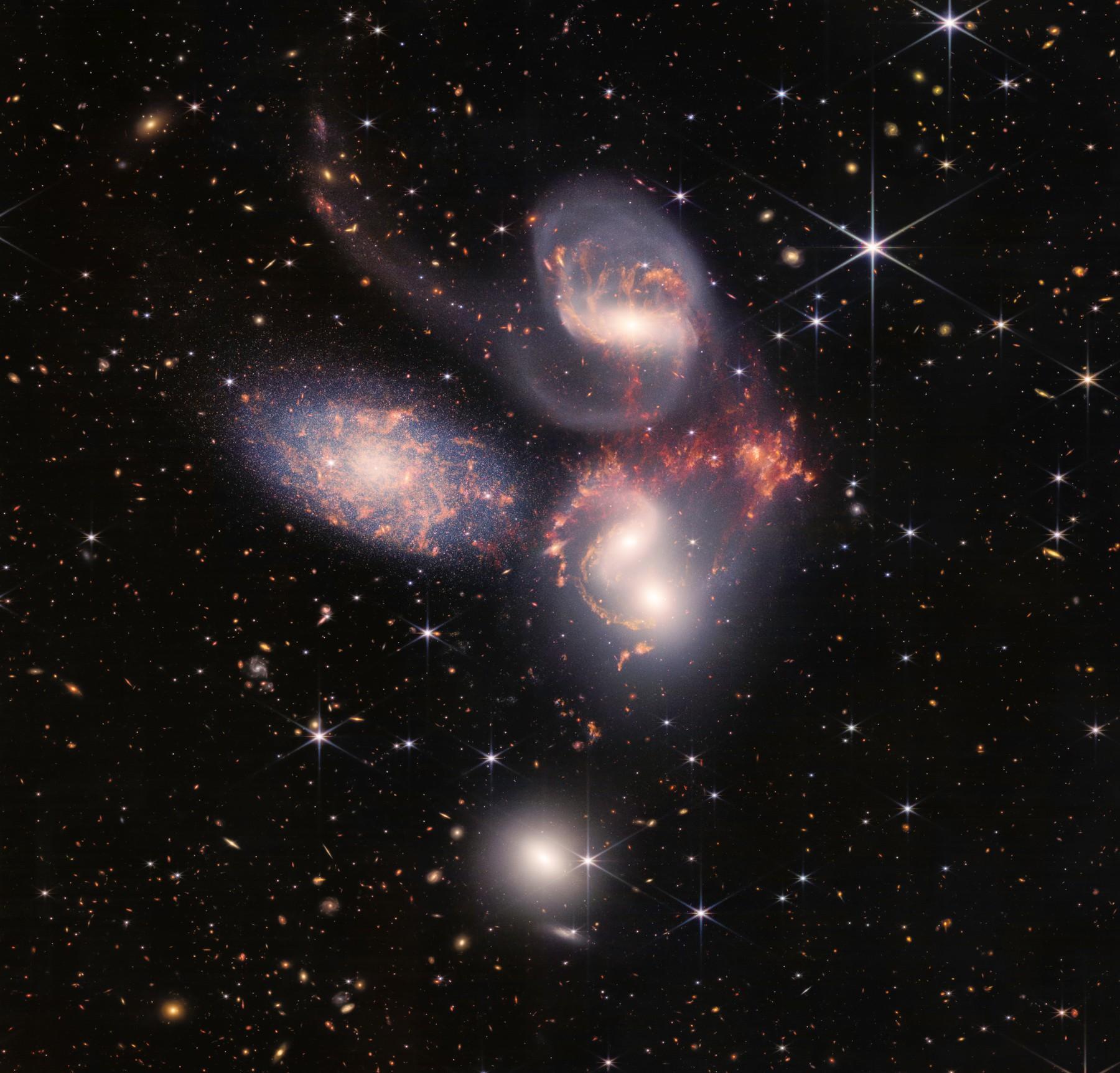 galaxi 2.jpg