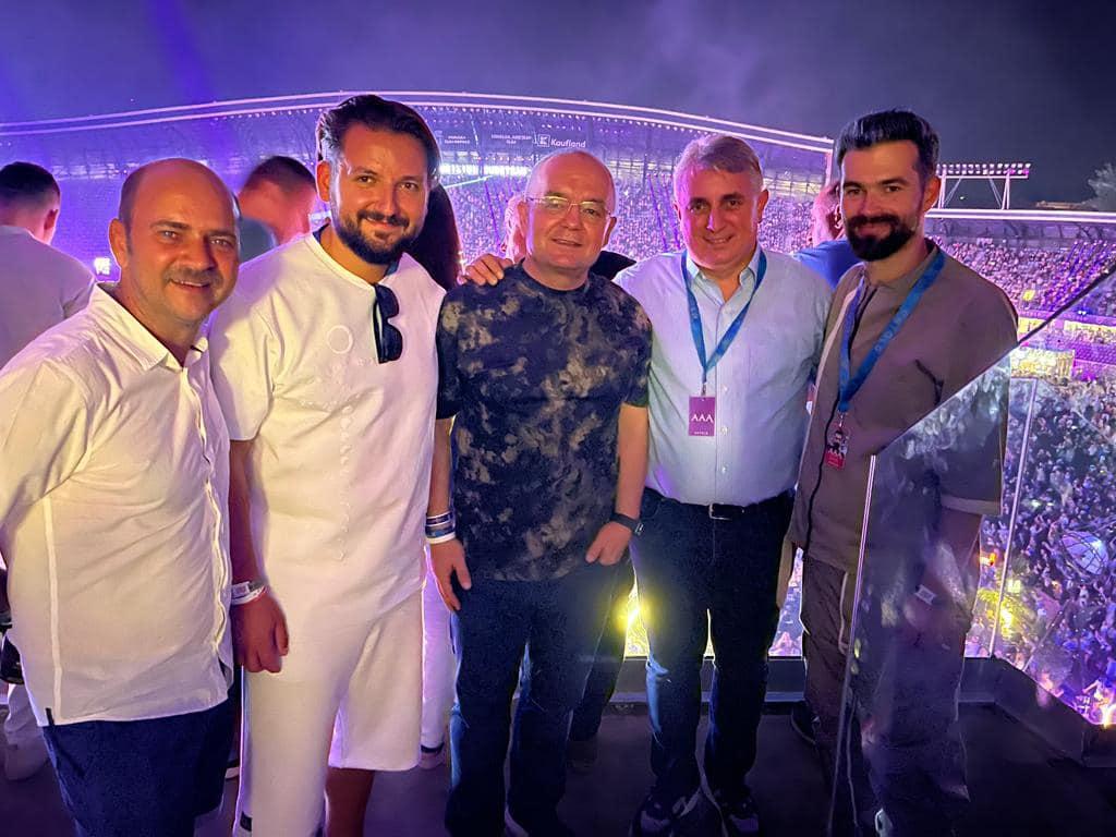 lucian bode cu boc 2.jpg