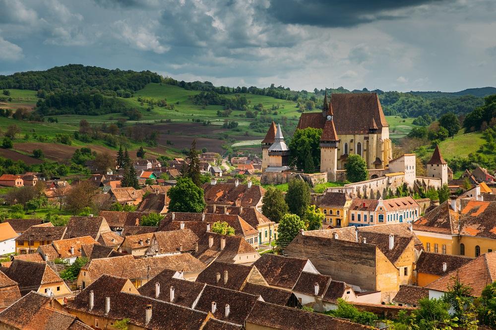 6. biertan - 01 - satul.jpg