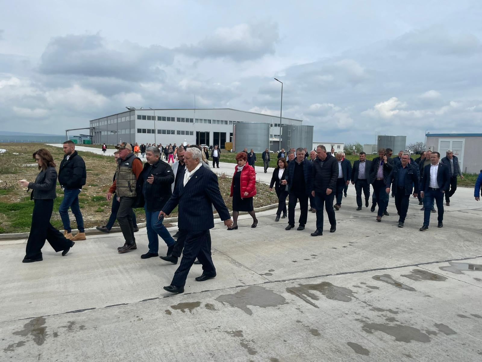 WhatsApp Image 2023-04-25 at 15.52.21 (1).jpeg