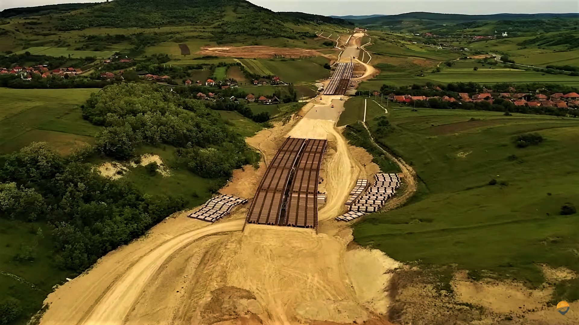 Probleme pe trosonul de autostradă NădășeluZimbor ”A trecut de la