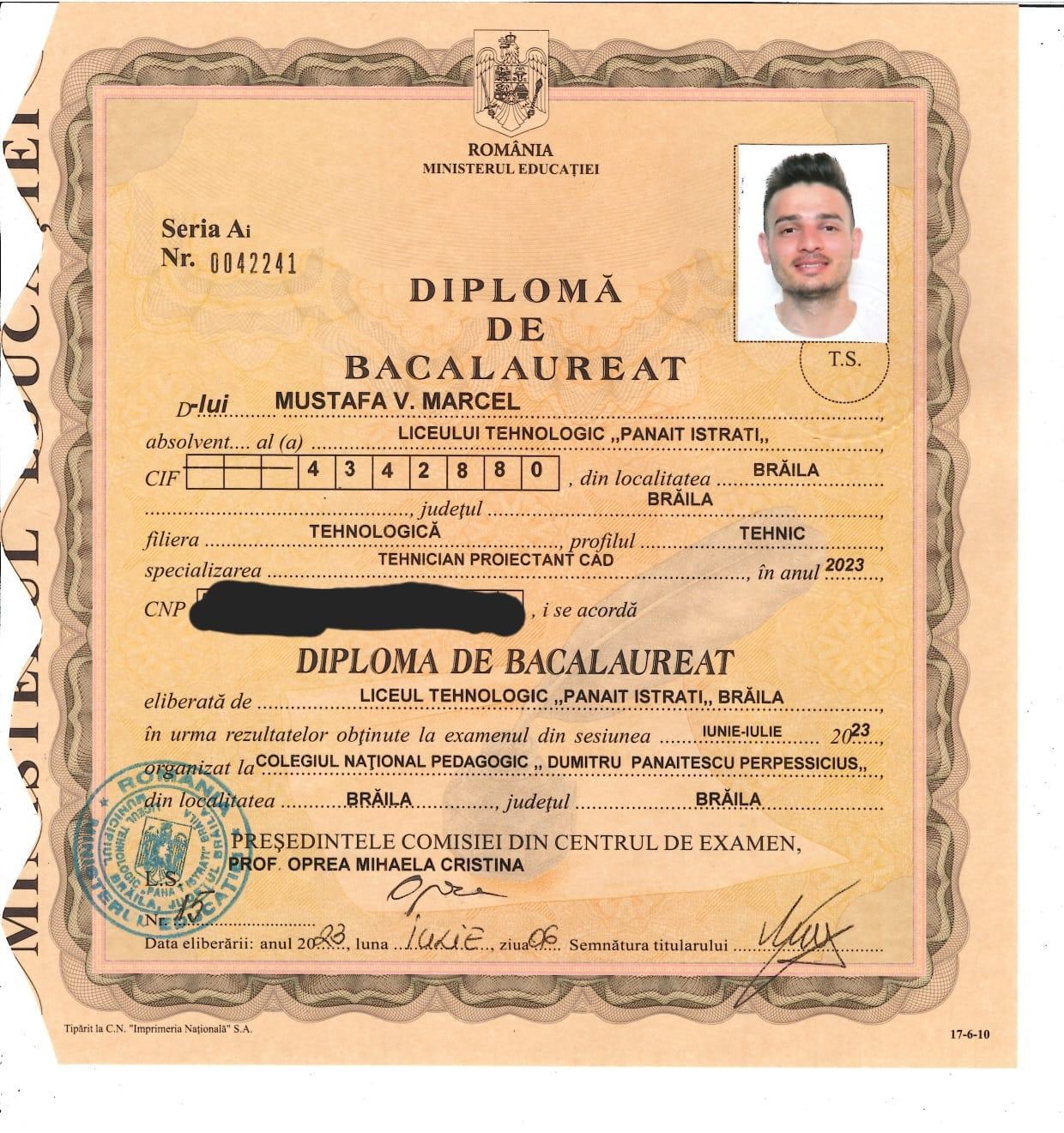 Mustafa Marcel_bac 1.jpeg