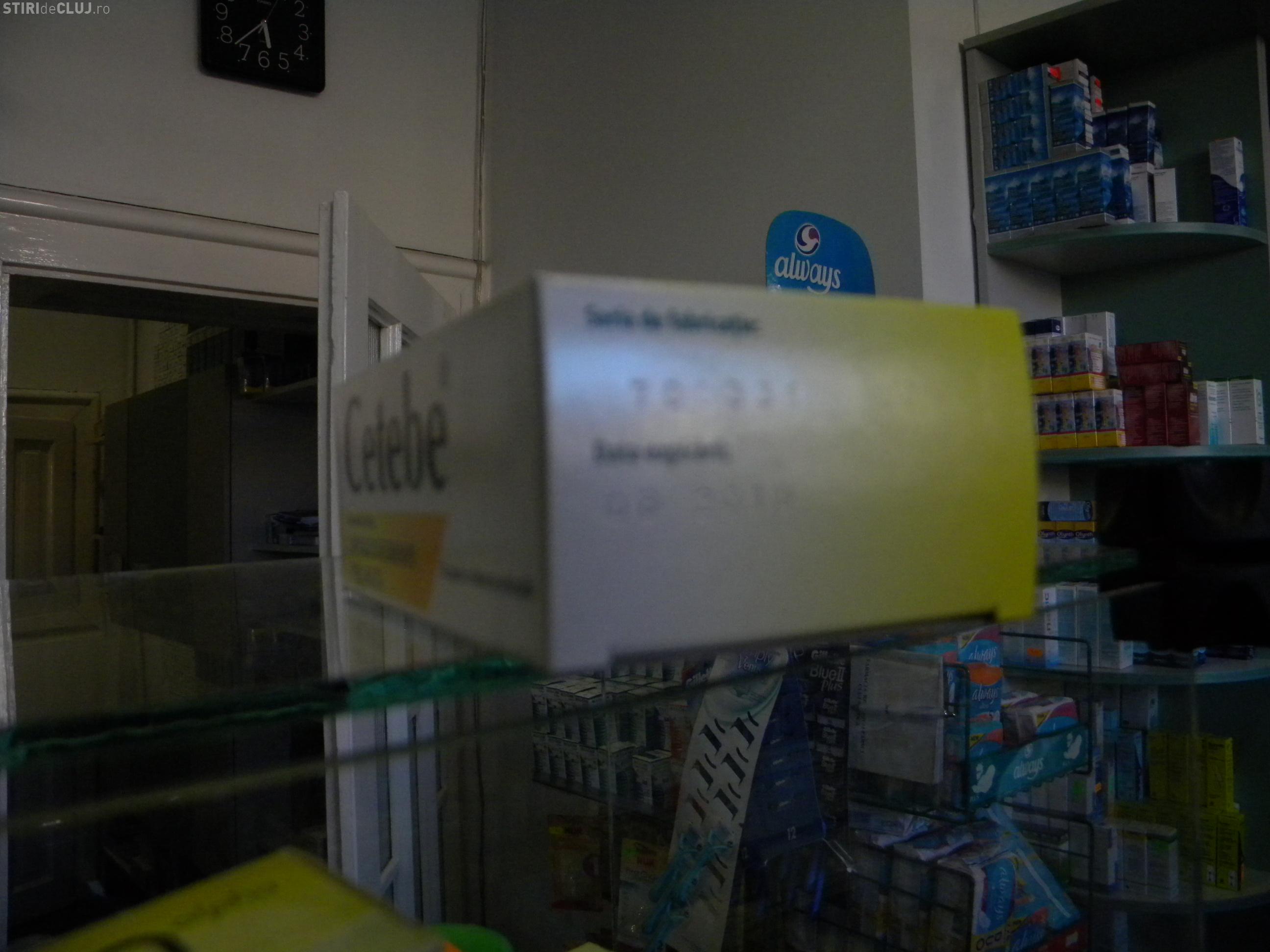 Medicamente expirate din august 2010, gasite la farmacia Remedium din