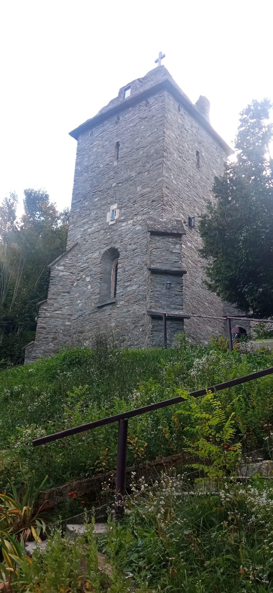 309870901_5548870461868323_6035873813506149986_n (1).jpg