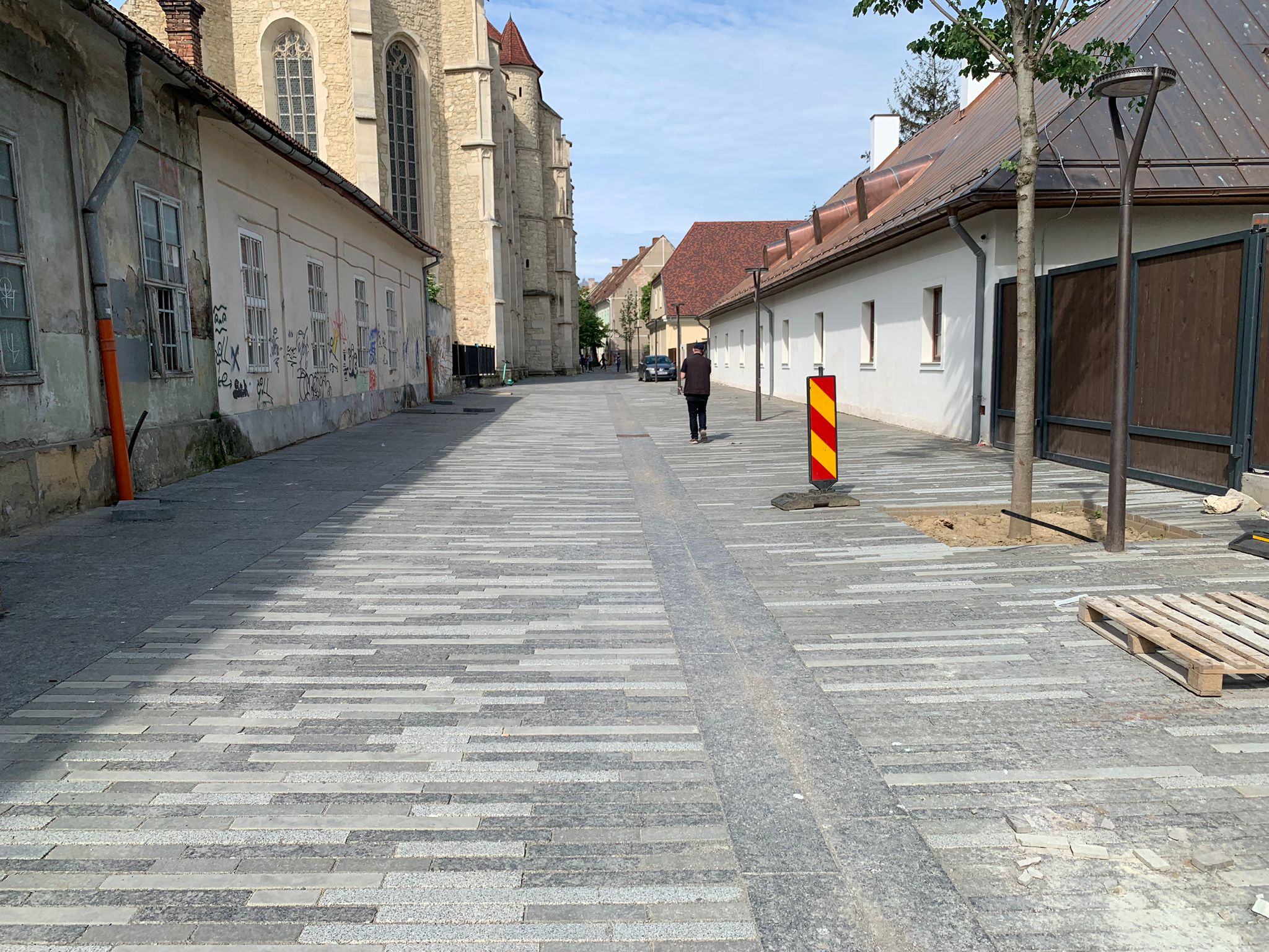 Orașele europene caută să-și înverzească centrul, dar Clujul rămâne în era  betoanelor. Deputat clujean: ”Așa arătau soluțiile lor acum 20 de ani” -  Ştiri de Cluj