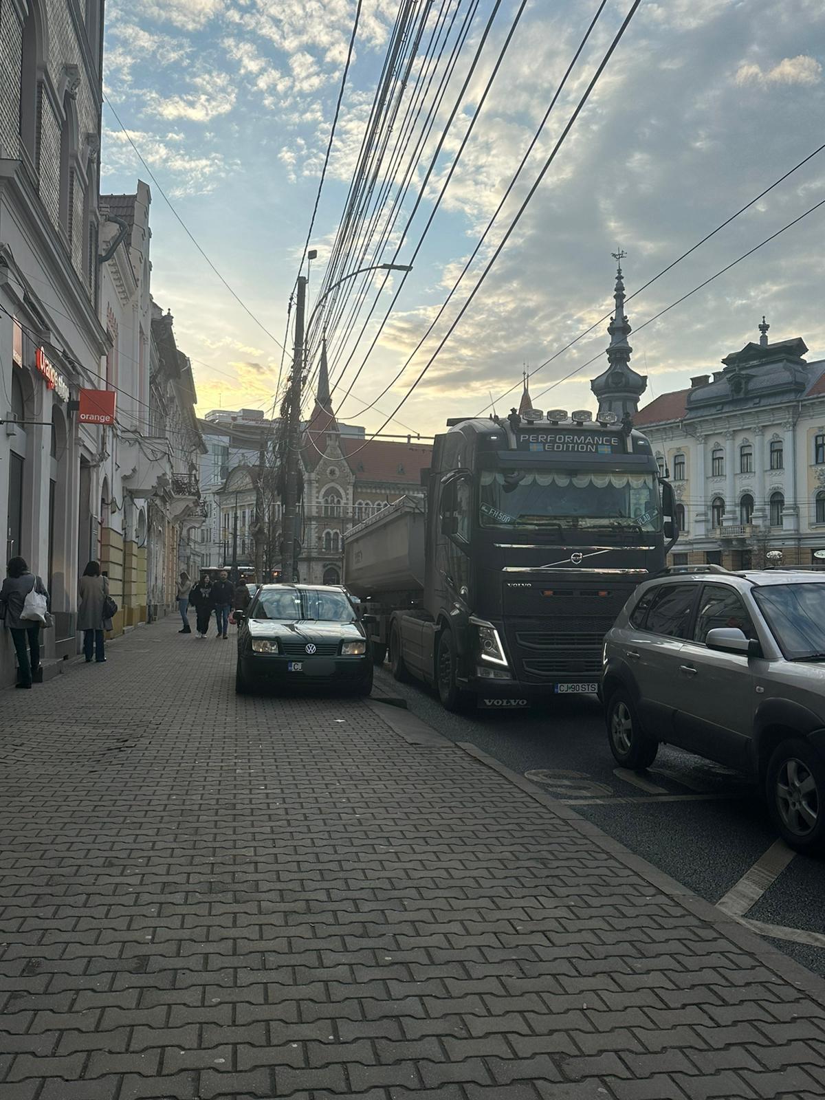 WhatsApp Image 2024-03-04 at 17.28.47.jpeg