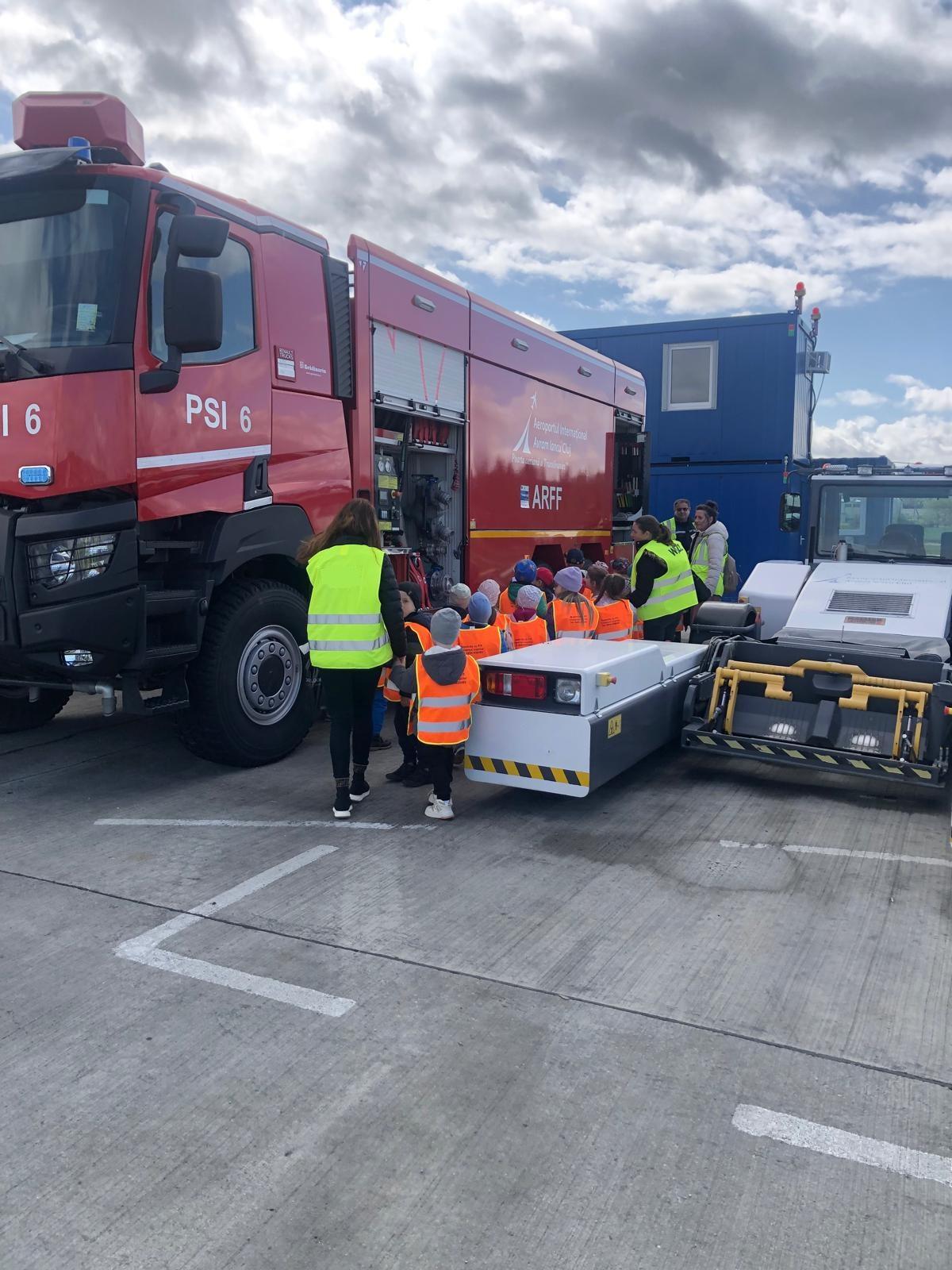 aeroport copii 2.jpg