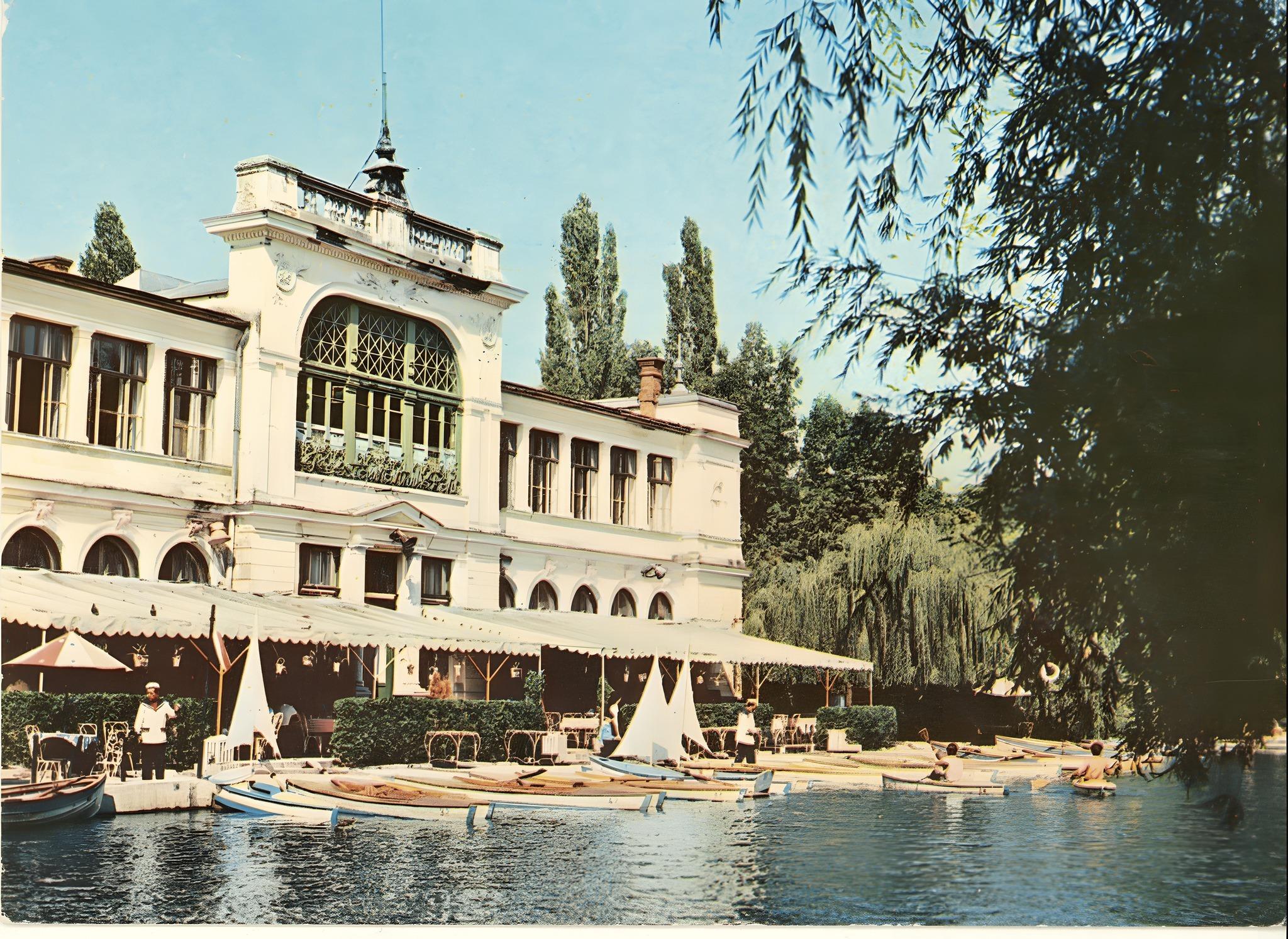 447767472_10212013264764565_1286011140683878685_n (1).jpg