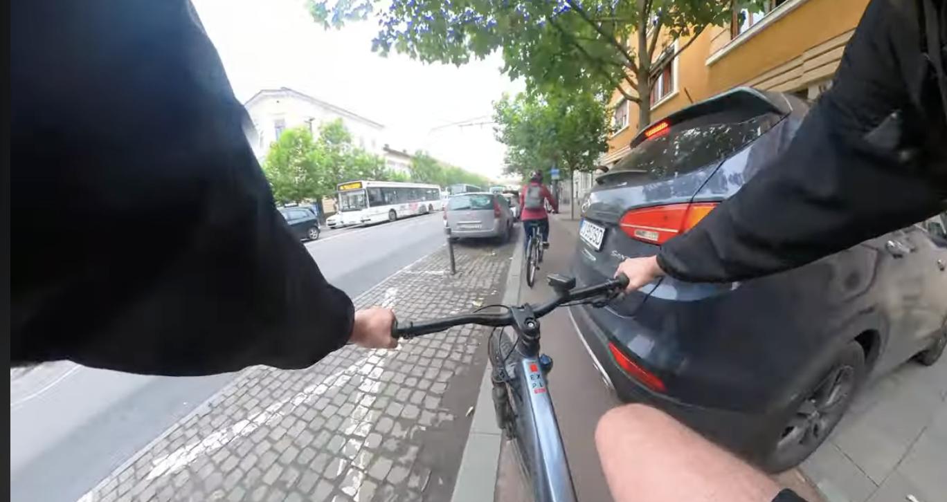 Captură de ecran din 2024-06-21 la 11.00.51.png