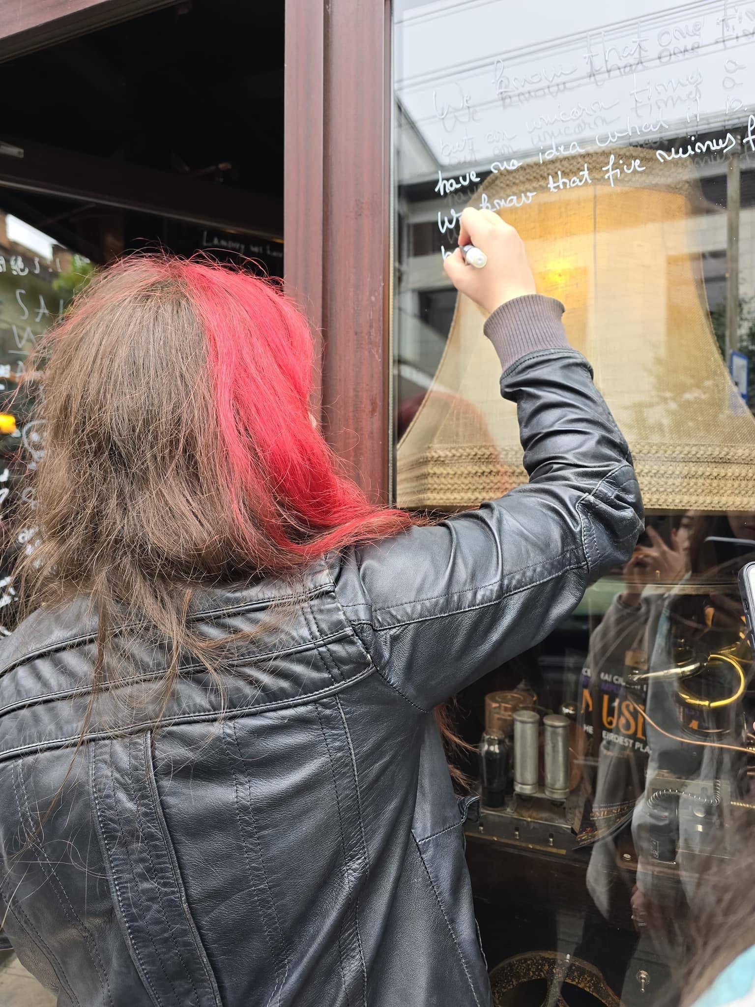 versuri pe geamuri 4.jpg