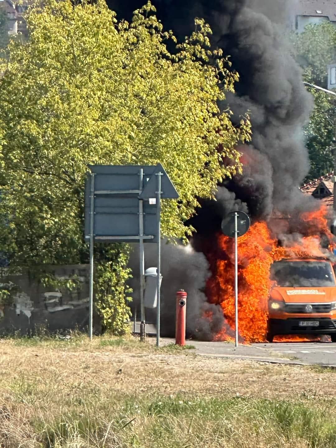 camion in flacari 1.jpg