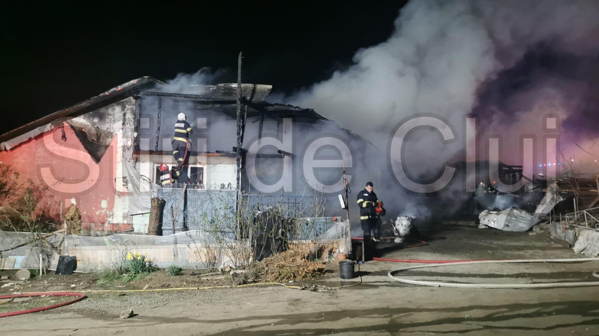 incendiu sannicoara 1.jpg